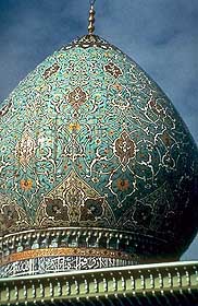 iran_islam_religion_shia_suni_shrine